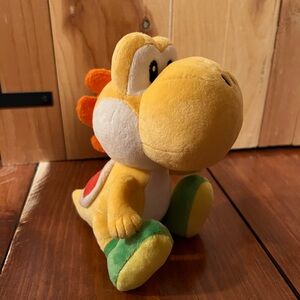Super Mario Plushy Small Yellow Yoshi